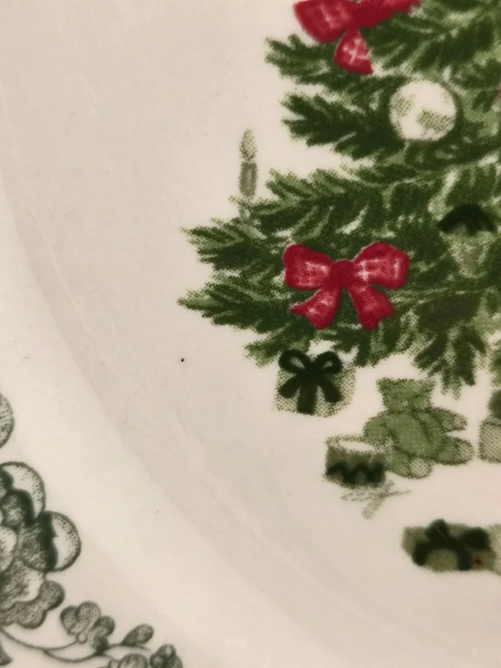 Johnson Brothers Old Britain Castles Pink Christmas 10.5